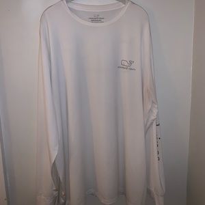 Vineyard Vines Vintage Whale Performance T-Shirt